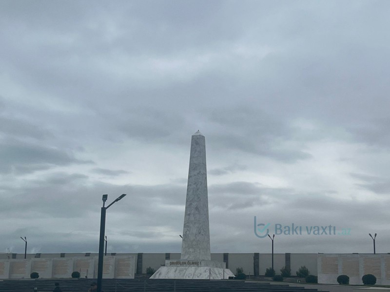 II Fəxri Xiyabandakı memorial abidə ucaldılıb - FOTO