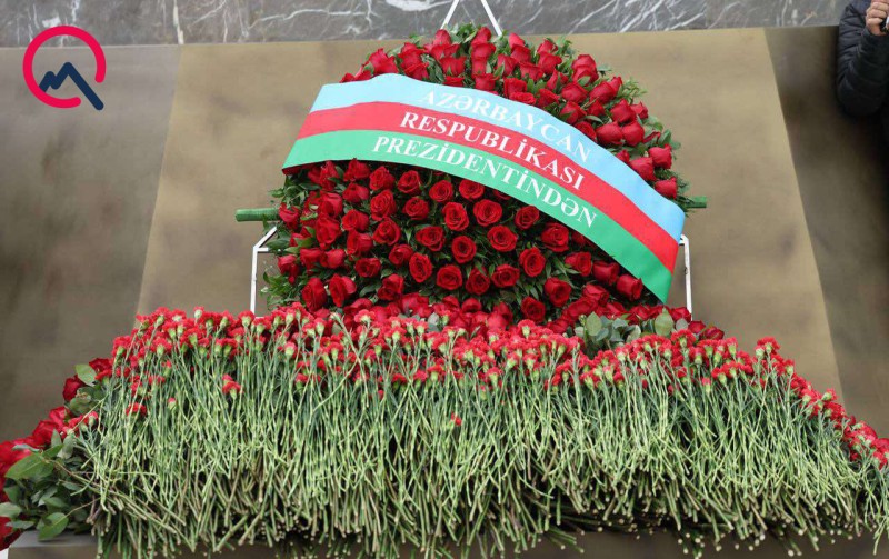 Prezident Zəfər parkına əklil göndərib - FOTO