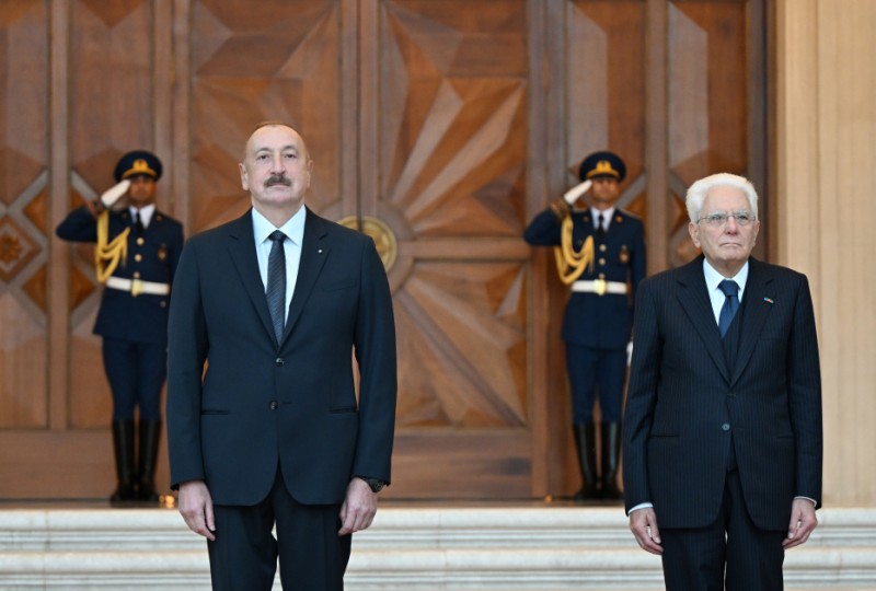 İlham Əliyev italiyalı həmkarını qarşıladı - YENİLƏNİB + FOTO/VİDEO