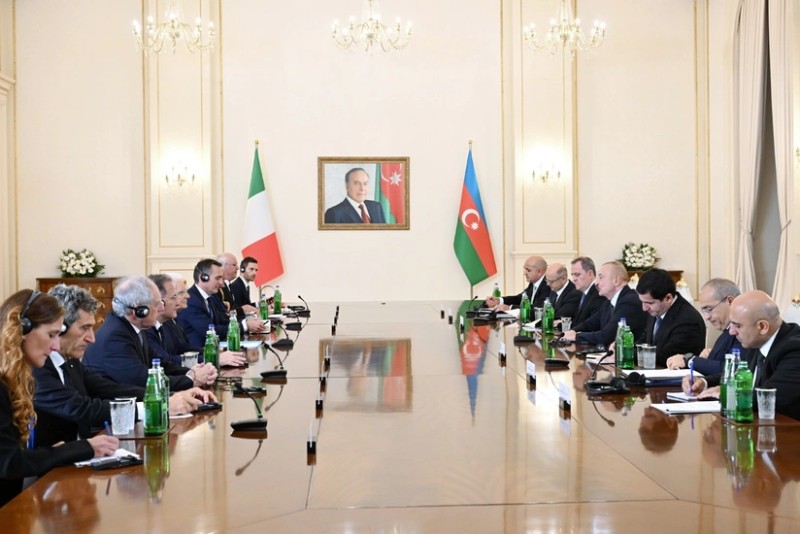 İlham Əliyevin Sercio Mattarella ilə geniş tərkibdə görüşü keçirilib - FOTOLAR+ YENİLƏNİB