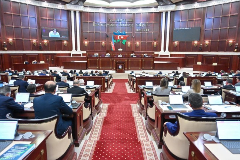 Milli Məclisin payız sessiyası başladı