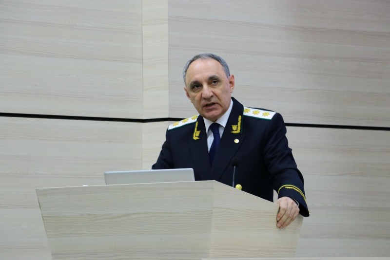 Kamran Əliyev: Prokurorluğun fəaliyyətində müəyyən nöqsanlar var