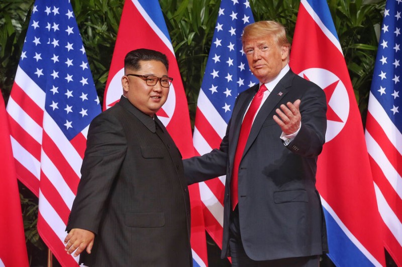 Tramp Kim Çen İnla görüşməyə hazırdır