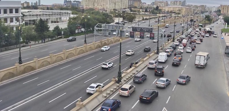 DİQQƏT: Bu yollarda tıxac var - SİYAHI