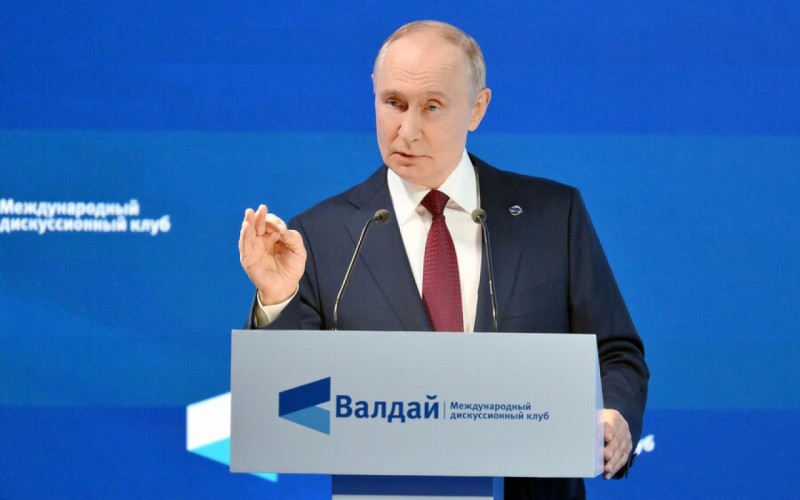 Trampın kağız pələng bənzətməsinə Putindən cavab