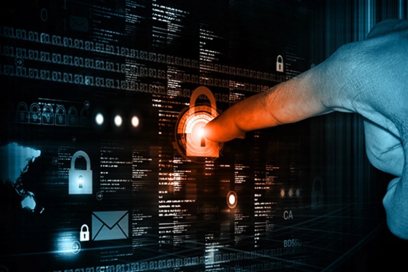 Latviyada dövlət saytları DDoS hücumuna məruz qalıb