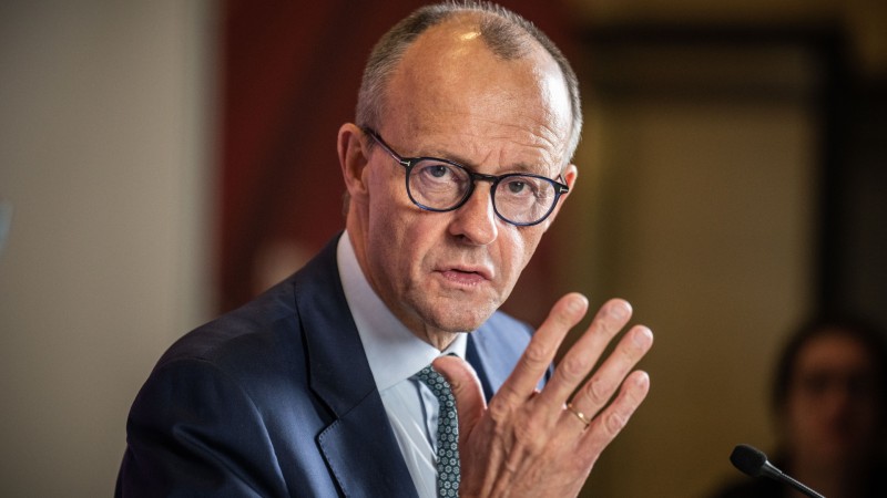 Merts: Qərbin cəlbedici qüvvəsi zəifləyir