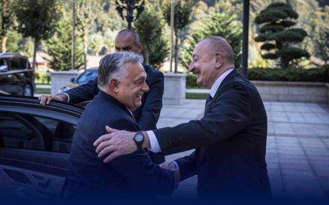 “Bir dost görmək həmişə xoşdur!”