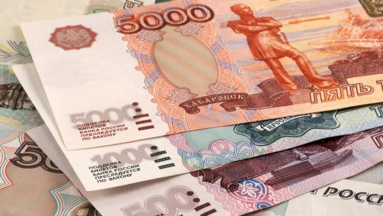 Rusiyada pul kütləsi 0,2% azalıb