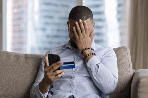 Bu proqramı telefonunuzdan silin - Pullarınız...