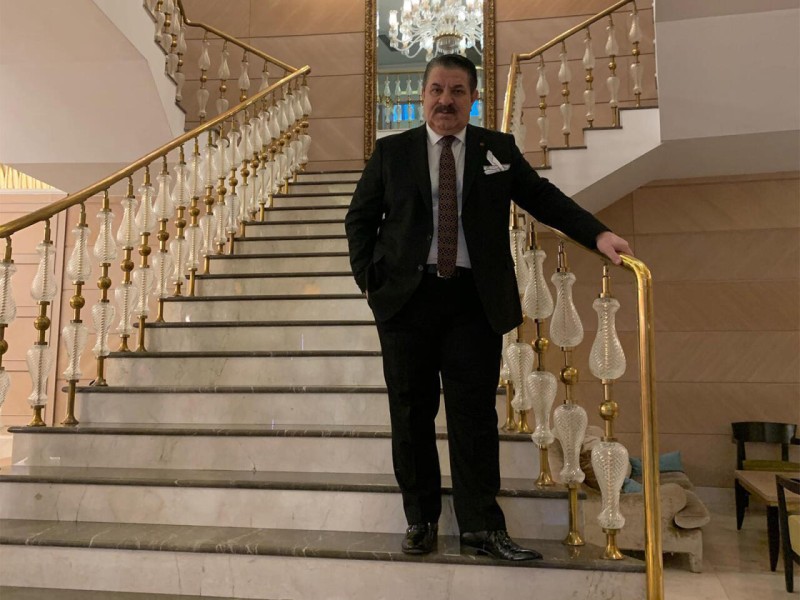 Pul əl çirkidir deyənlərin başı işləmir