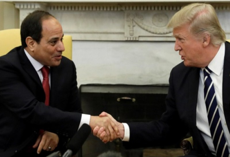 Misir Prezidenti Donald Trampı “Nil” ordeni ilə təltif edib