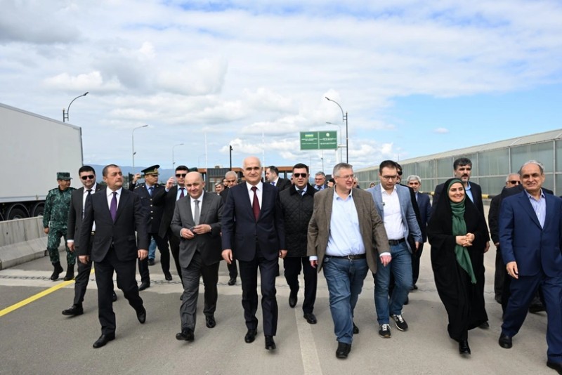 Azərbaycan, İran və Rusiya rəsmiləri Şimal-Cənub dəhlizinin infrastrukturuna baxış keçirib - FOTOLAR