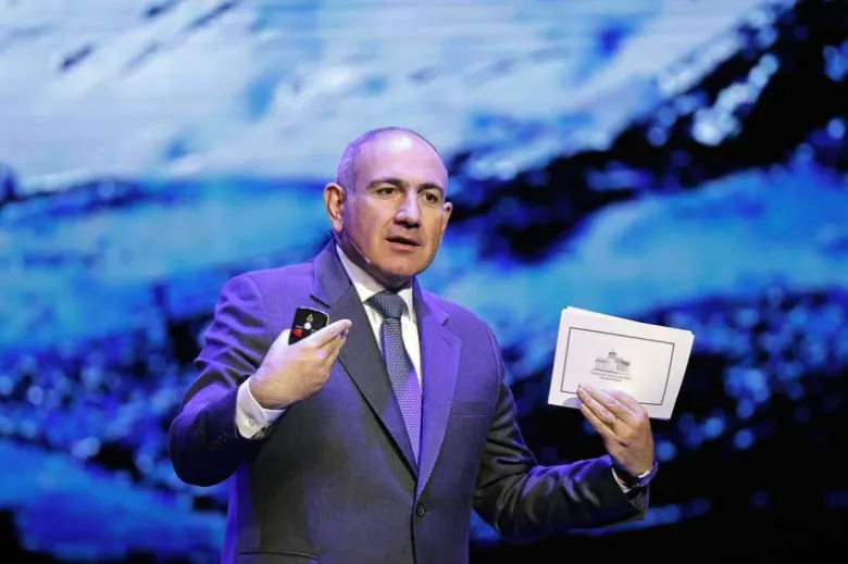 Sülhün açarı Konstitusiyadadır: Ermənistan dəyişiklik etmədən barışa biləcəkmi?