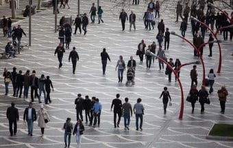 Bakının mərkəzində məmur qarət olundu