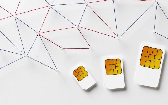 Bu telefon nömrəsi hərracda sahibinə milyonlar qazandırdı