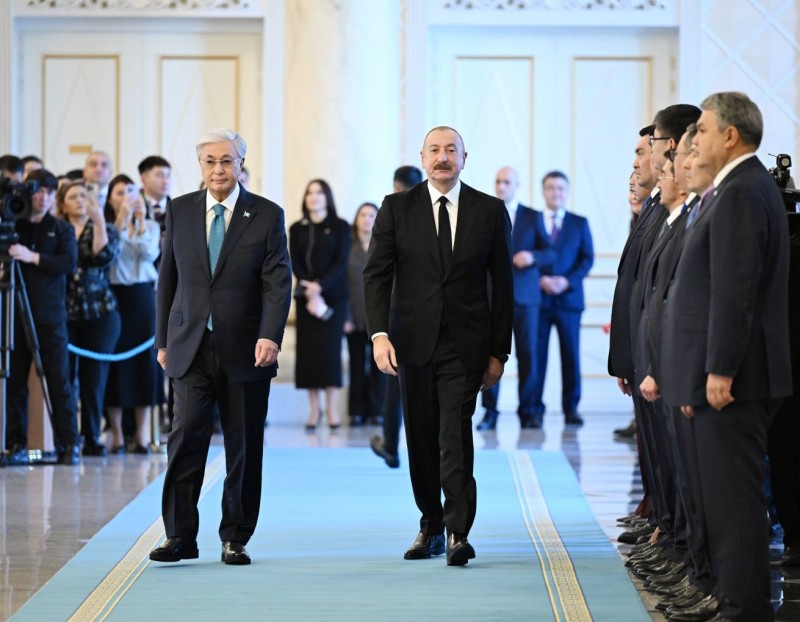 Əliyevin Qazaxıstan səfəri: İkili münasibətlər daha da sıxlaşacaq