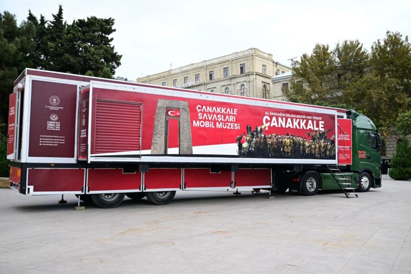“Çanaqqala döyüşləri: Cəbhədən fotolarla” sərgisi açıldı - FOTOLAR