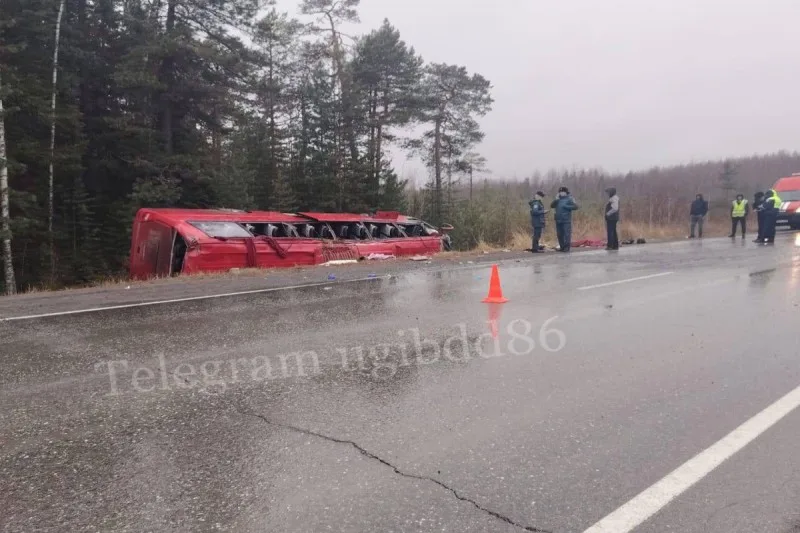 Rusiyada avtobus aşıb - 2 ölü, 9 yaralı