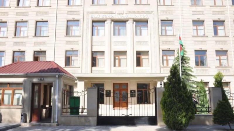Bakıda 3 məktəbin adı dəyişdi - RƏSMİ