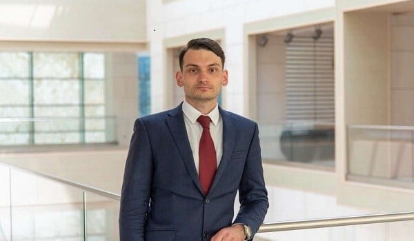Azərbaycanlı jurnalist Rusiyada xarici agent elan edildi