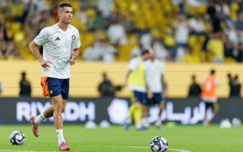Ronaldo 950 qol vuran ilk futbolçu oldu