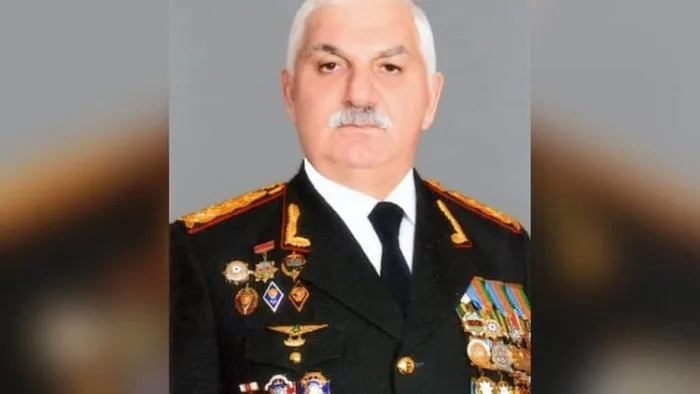 Bəylər Eyyubovdan əvvəl o vəzifəni kimlər daşıyıb?