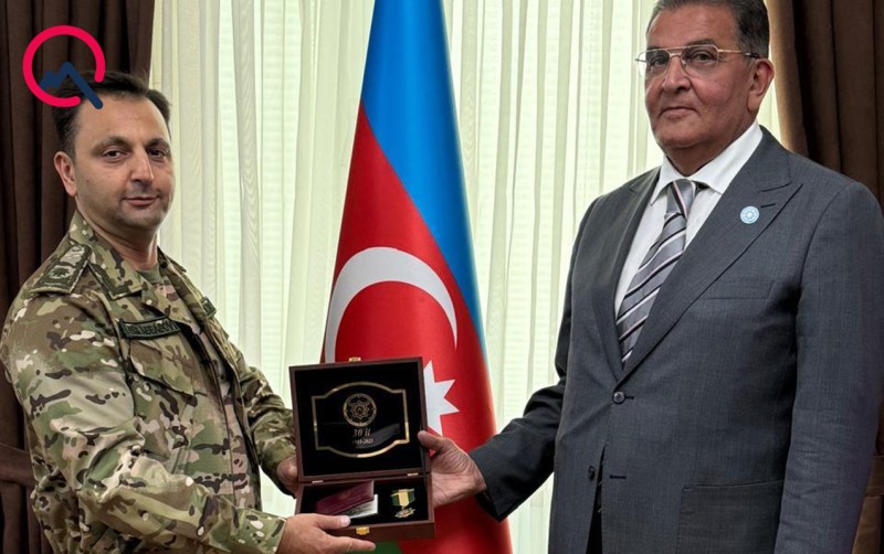 3 gün əvvəl işdən çıxarılan general Saleh Səmədova medal veribmiş - FOTO