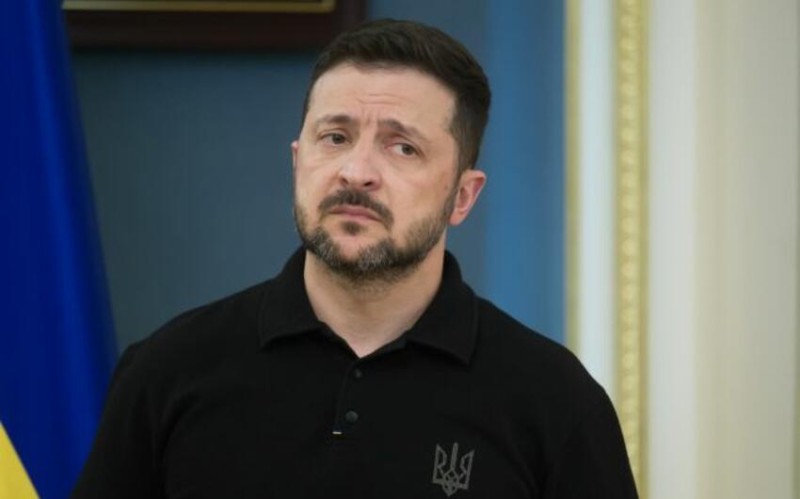 Zelenski: Ukrayna sülh danışıqlarına hazırdır, amma...