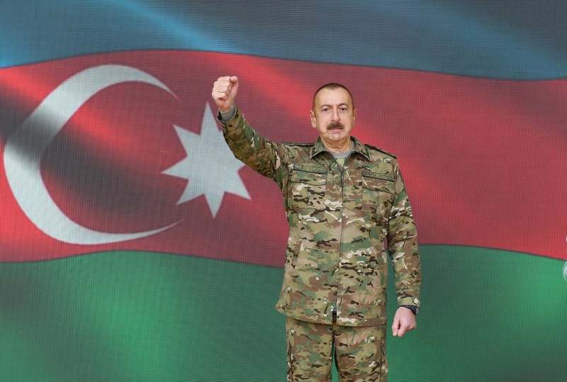 Zəfərin izində: Azərbaycan yeni dövrə qədəm qoyur
