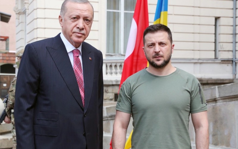 Zelenski dəstəyə görə Ərdoğana təşəkkür etdi