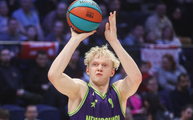 Rus basketbolçu dələduzluğa görə ABŞ-yə ekstradiya olunacaq