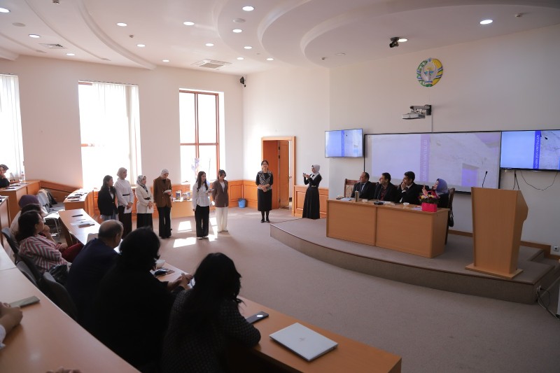 Özbəkistanda Qərbi Azərbaycan hekayələri adlı kitabın təqdimatı keçirilib