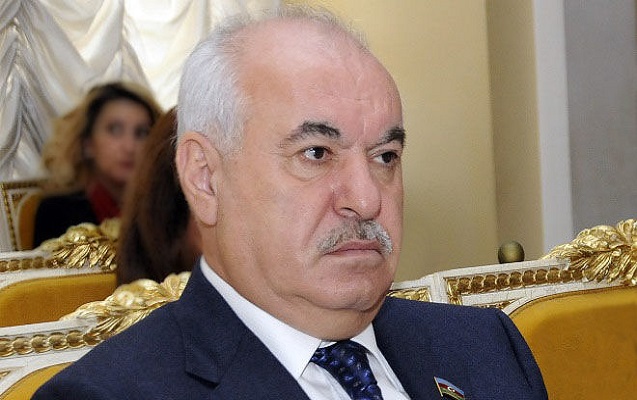 Elton Məmmədov 3 milyonluq yeyintini boynuna almır