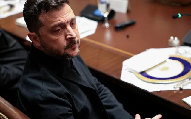 Zelenski hərbi vəziyyəti bu tarixədək UZATDI