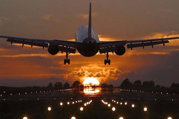 Rusiyanın bu hava limanlarına uçuşlar dayandırıldı - SƏBƏB