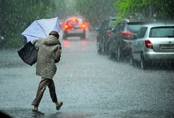 Ölkədə hava yağışlı və küləklidir - FAKTİKİ HAVA