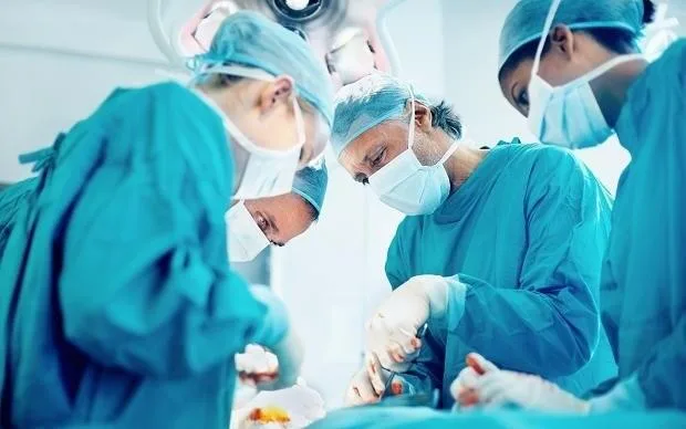 Meyitdən ürək köçürülən 21 yaşlı oğlanın atası DANIŞDI