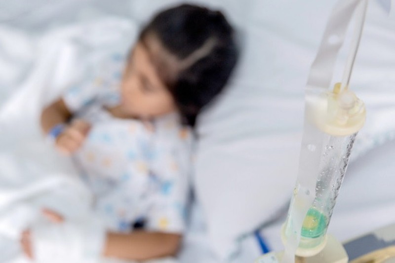 Məktəblilər şaurmadan ZƏHƏRLƏNDİ - Bu ölkədə...