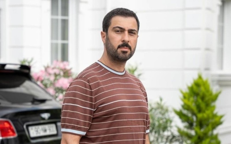 Xanımı ilə foto paylaşmasına peşman olub