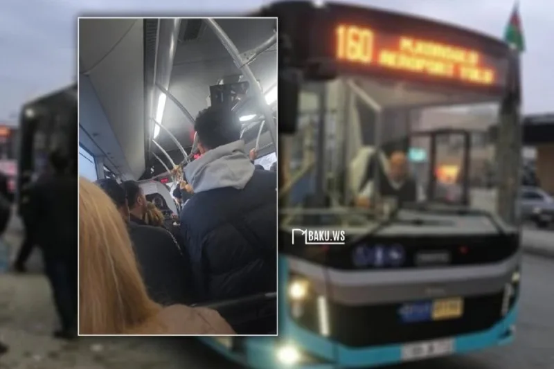 160 nömrəli avtobusda GƏRGİNLİK - Sürücü sərnişinləri təhqir etdi