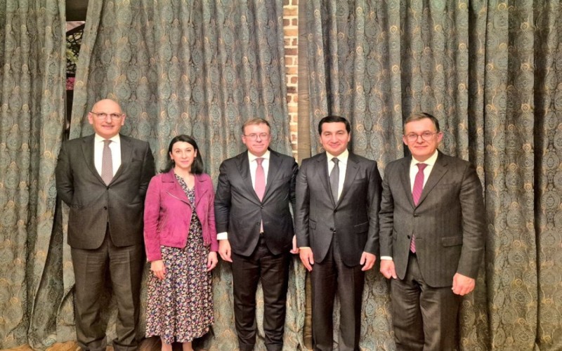 Bakıda Fransa və Azərbaycan diplomatları arasında uğurlu danışıqlar APARILDI