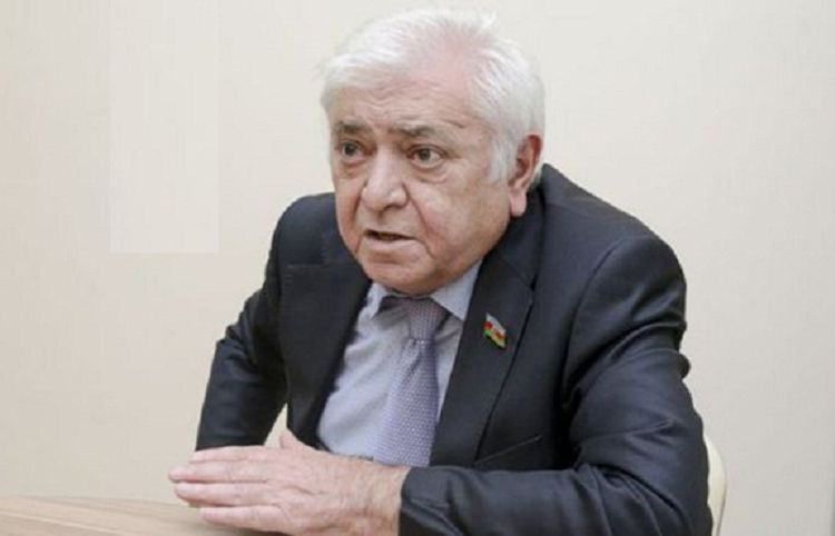 “Ağdamda ev almaq üstündə dava gedir” - Aqil Abbas