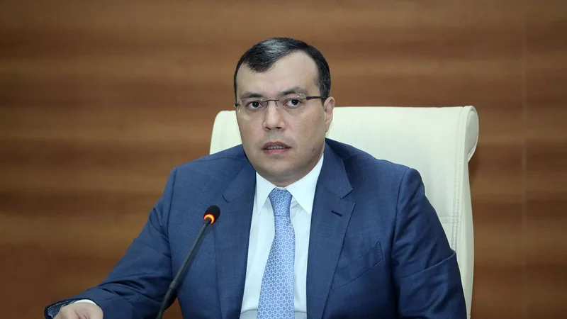 Nazirdən deputatların maaş artımı təklifinə - REAKSİYA