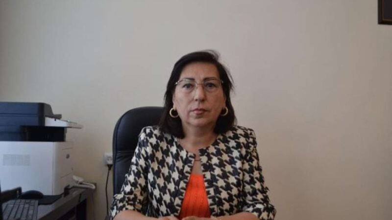 İşdən çıxarılan direktor Təhsil İdarəsini məhkəməyə verdi