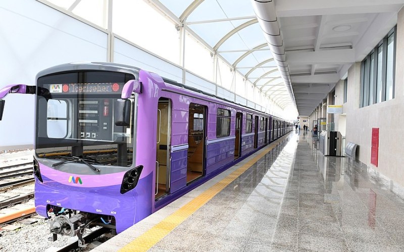 Bakı metrosu iş rejimini 1 saat uzadacaq