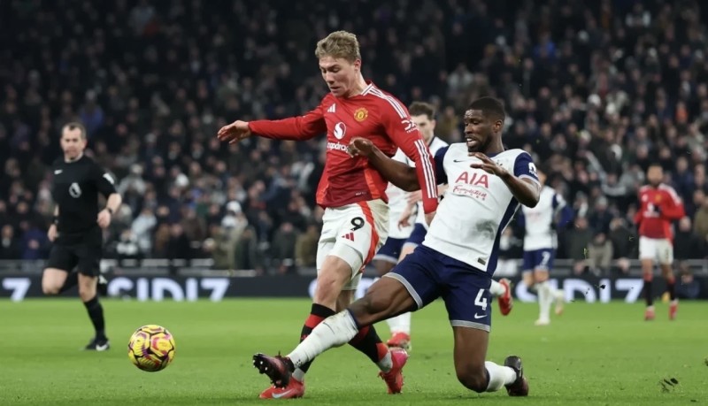 “Tottenhem” -“Mançester Yunayted” matçında qalib müəyyənləşmədi