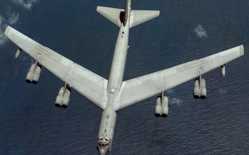 Pentaqon strateji bombardmançı təyyarələrini Avropaya göndərdi