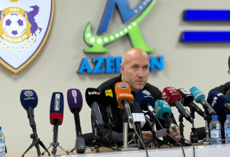 “Neftçi”nin baş məşqçisi: “Qarabağ”la matçda boşluqlardan yararlanmalı idik