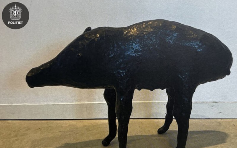 15 min dollarlıq heykəl oğurlandı